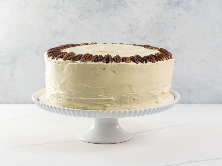 Old-Fashioned Hummingbird Cake Recipe: Timeless Sweetness 2