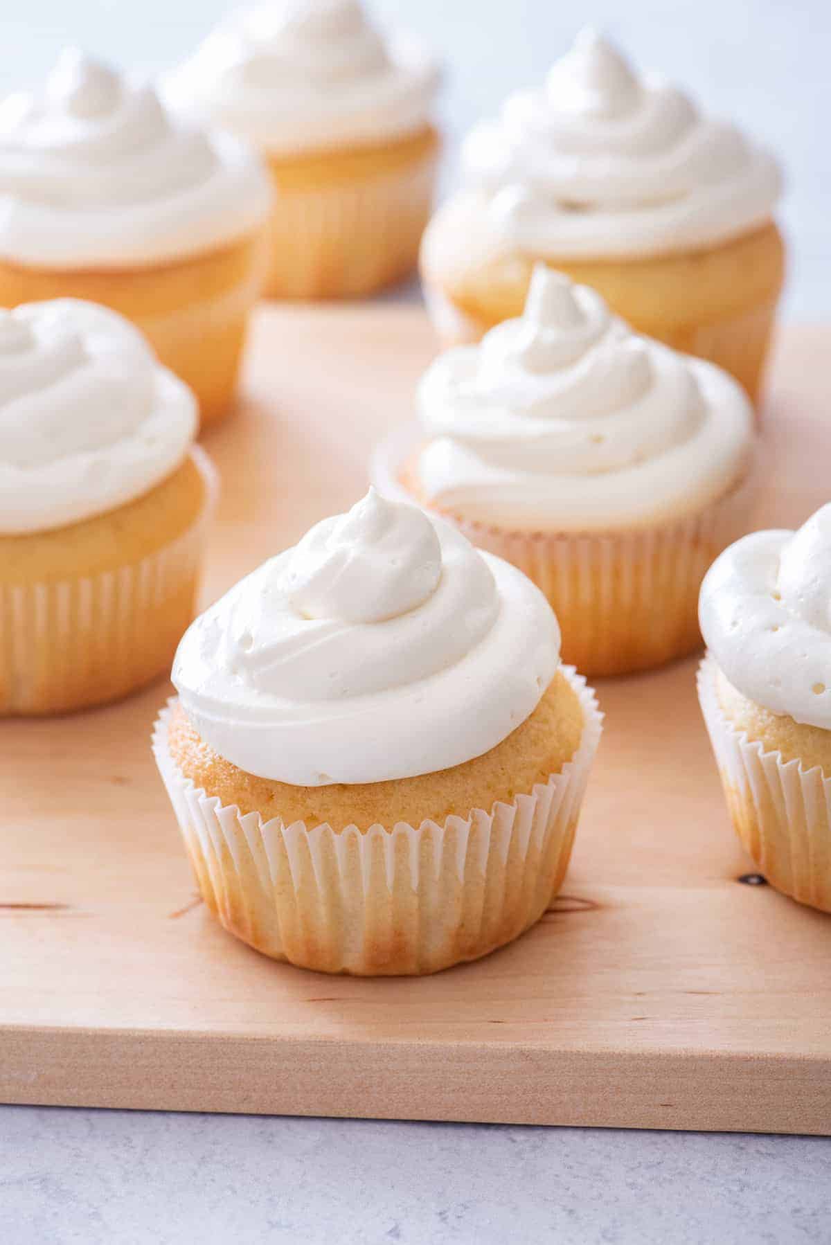 Cream Cheese Cupcakes: A Creamy Indulgence 2